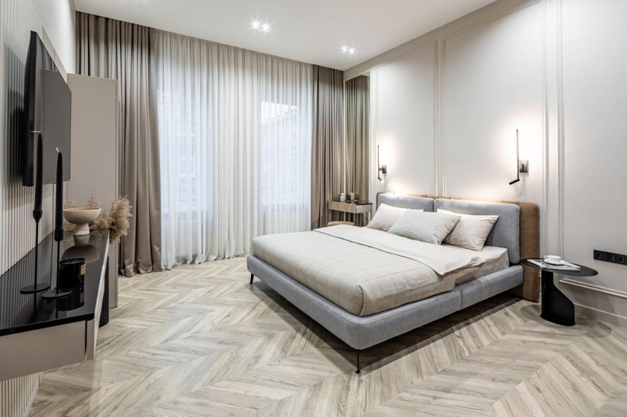 Apartment On Kulisha 28 Lviv Ngoại thất bức ảnh