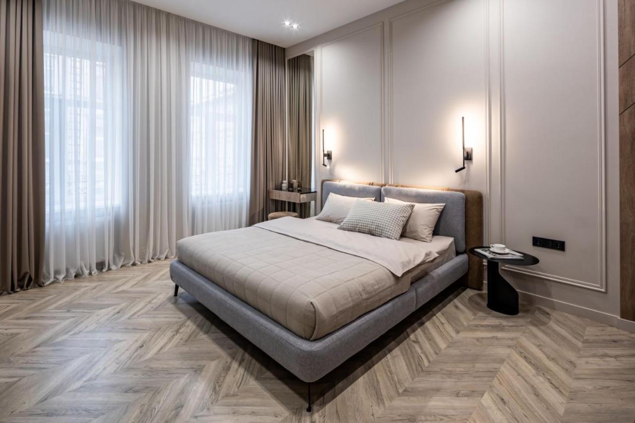 Apartment On Kulisha 28 Lviv Ngoại thất bức ảnh