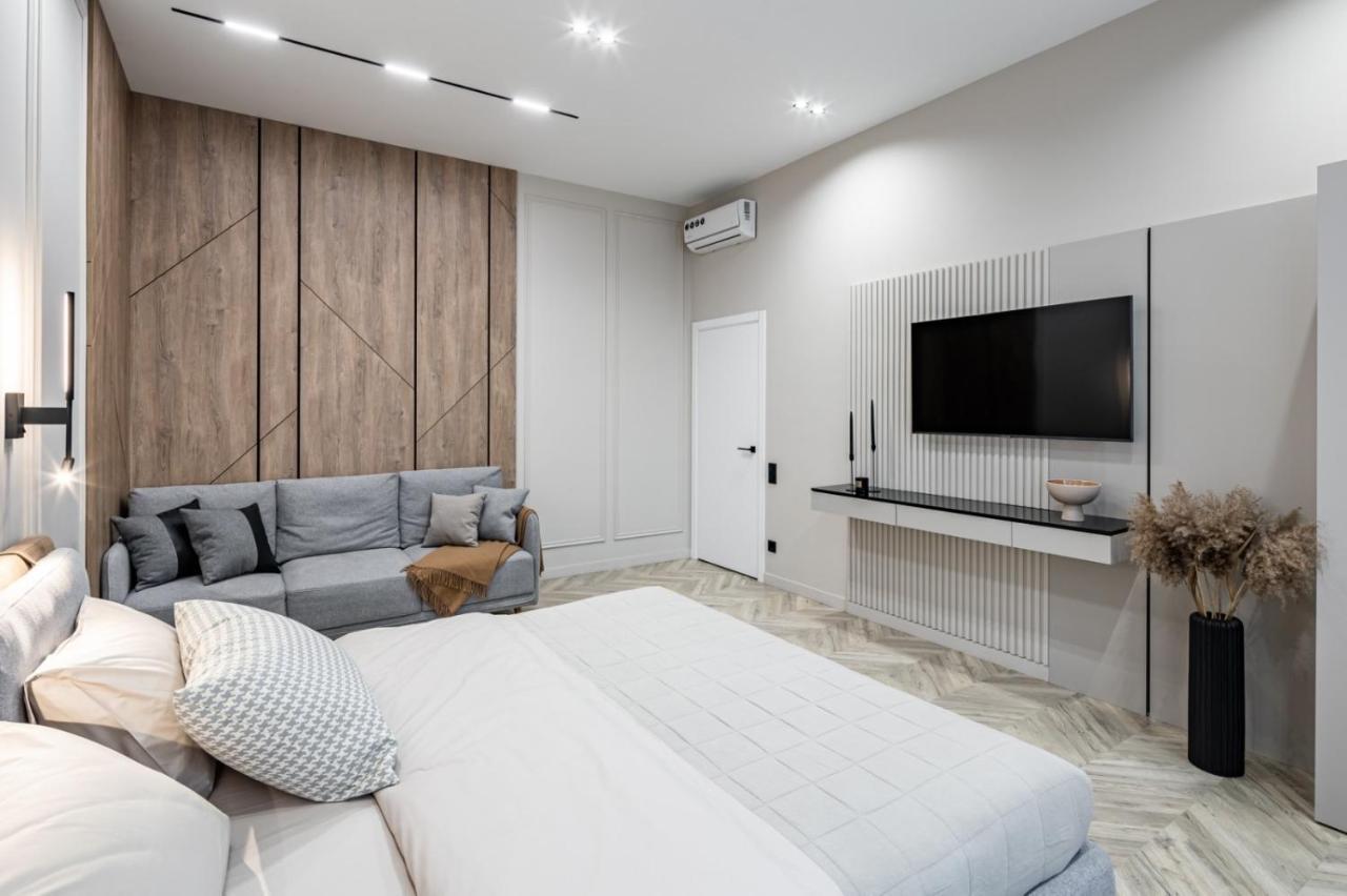Apartment On Kulisha 28 Lviv Ngoại thất bức ảnh
