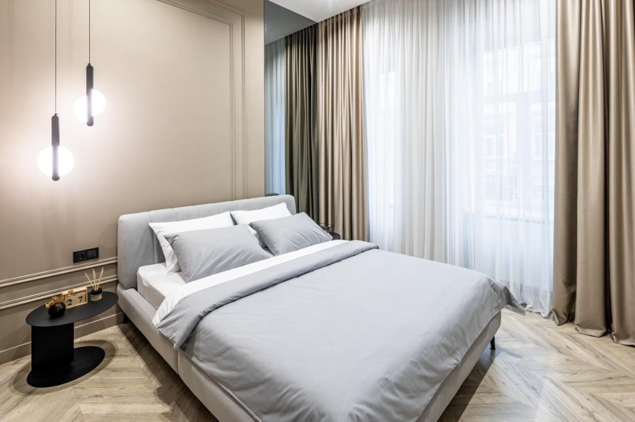 Apartment On Kulisha 28 Lviv Ngoại thất bức ảnh